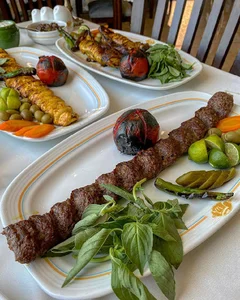 غذاخوری مهرداد