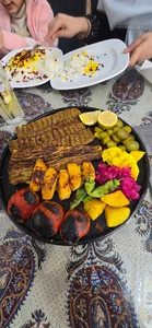رستوران آراخوان 2