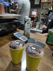 قهوه دوستان 4