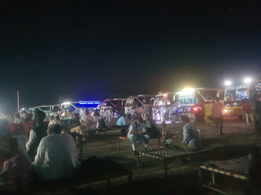 السوق الشعبي