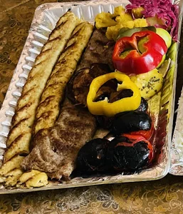 غذای حاج بهزاد (بیرون بر)