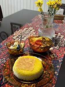 رستوران گیاهی ریشه