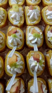 شیرینی نفیس