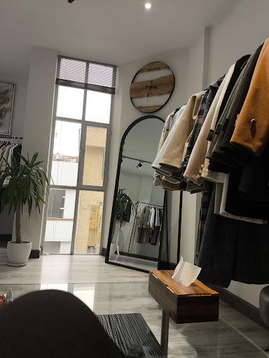 تولیدی مانتو احمدی