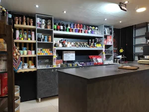 کافه اردیبهشت