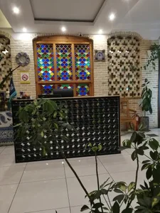 رستوران سنتی سرای خورشید 2