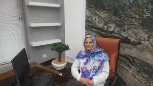 دکترخلیلی متخصص زنان وزایمان