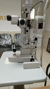 مرکز معاینه چشم مادر