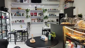 کافه قهوه طوری