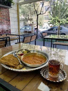 دکتر املت