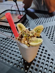 آبمیوه و بستنی ویسپو