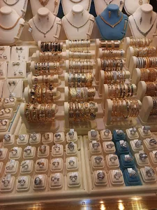 Avizheh Golden Gallery