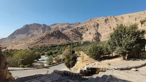 پارک غربی طاق بستان
