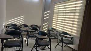 آموزشگاه فنی و حرفه ای گاندی