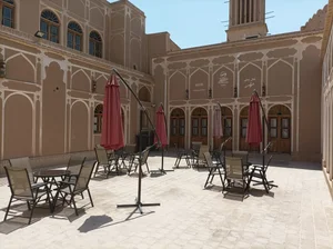 هتل سنتی مهر 3