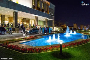 مجتمع تجاری رفاهی کاستو