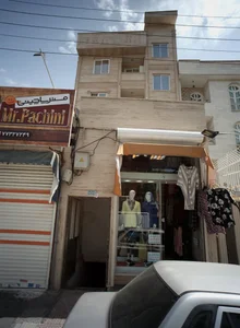 فروشگاه پوشاک