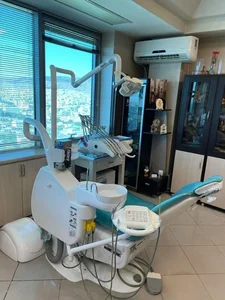 مطب دکتر حبیب وکیلی جراح دندانپزشک 2