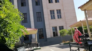 مشاور املاک خسروی
