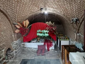 رستوران یخچال تاریخی دوقوز پله (نه پله) 2