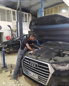 تعمیرگاه اتومبیل