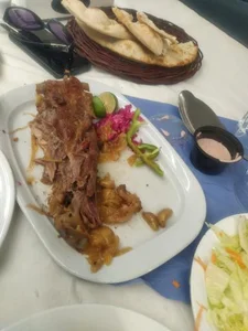 رستوران شاندیز 4