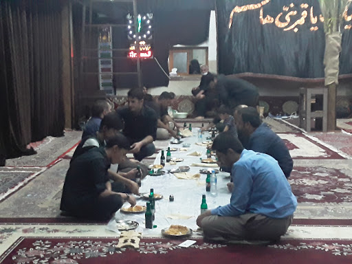 مسجد حسینیه و تکیه قمر بنی هاشم