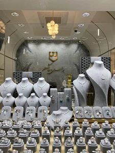 گالری جواهر بت‌شکن