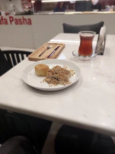 Mustafa Pasha Baklava | باقلوا مصطفی پاشا - شعبه دزفول