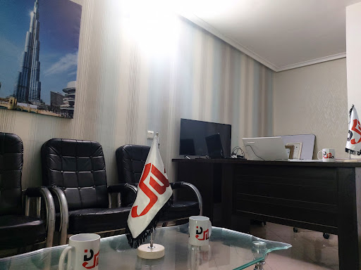 مشاور املاک آیدی پلاک