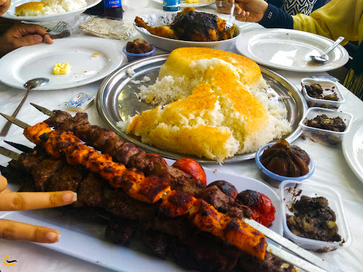 رستوران خاور خانم
