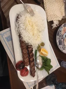 رستوران سنتی دوخان 4