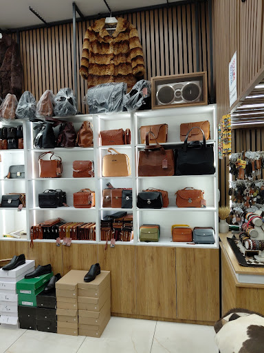 فروشگاه چرم ماهان شعبه دو | 2 | Mahan Leather, Branch 2