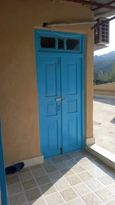 اقامتگاه بومگردی نورا