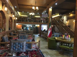 رستوران سنتی دشت بهشت