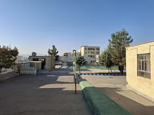 Farzanegan High School