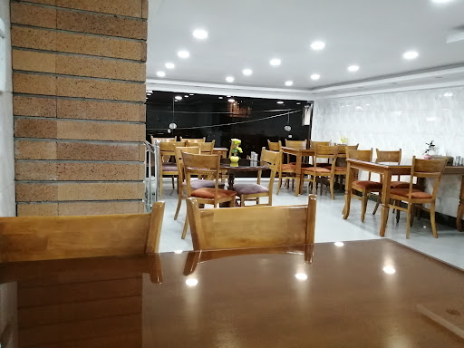 کبابی مسناو