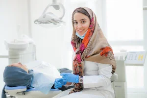 دندانپزشکی دکتر ترنگ آقابیگی