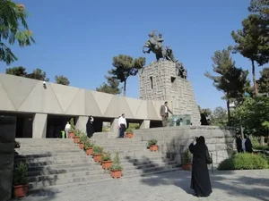 باغ نادر حسین پور