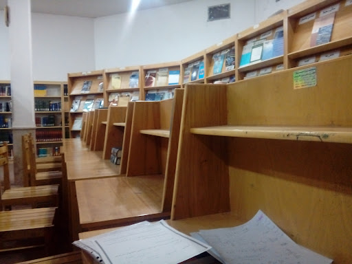 کتابخانه دانشگاه ازاد یزد