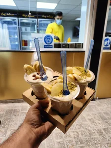آبمیوه علیرضا