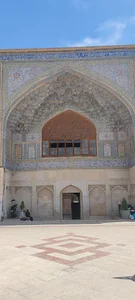 بستنی فروشی