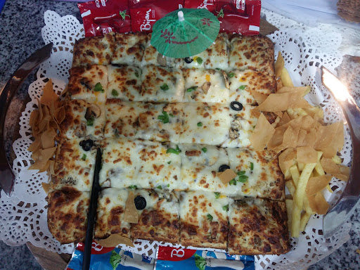 پیتزا کلبه