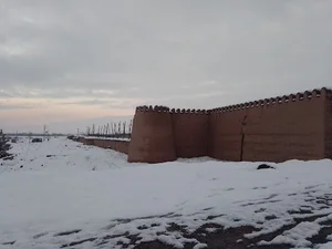 دیوار طوس