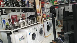 فروشگاه آشنائی