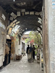 مسافرخانه ایران زمین