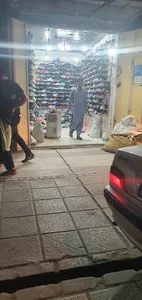 کفش فروشی آدیداس