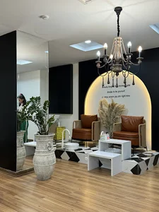 سالن زیبایی لاچیکا