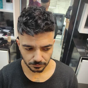 پیرایش مردانه آیدین 4