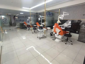 کلینیک دندانپزشکی صلابت 2